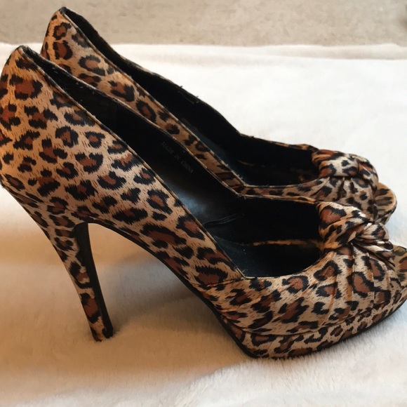 Forever 21 heels - Picture 2 of 9